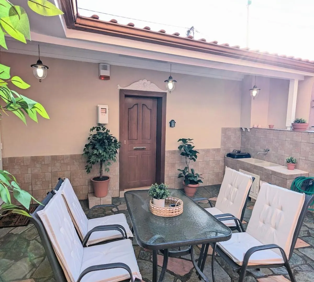 סלוניקי Under Castle Walls Cottage